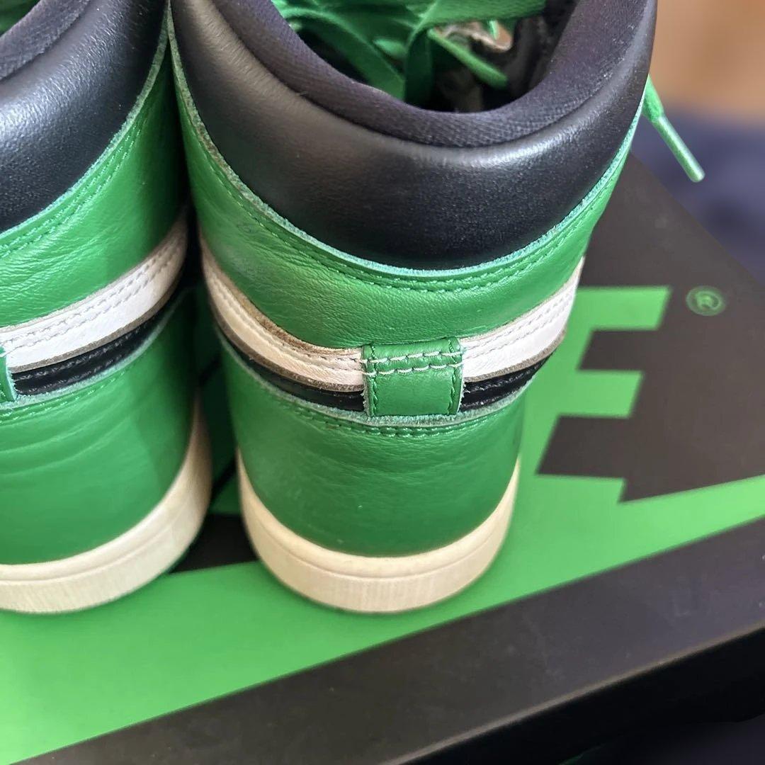NIKE エアジョーダン1レトロハイOGスニーカー