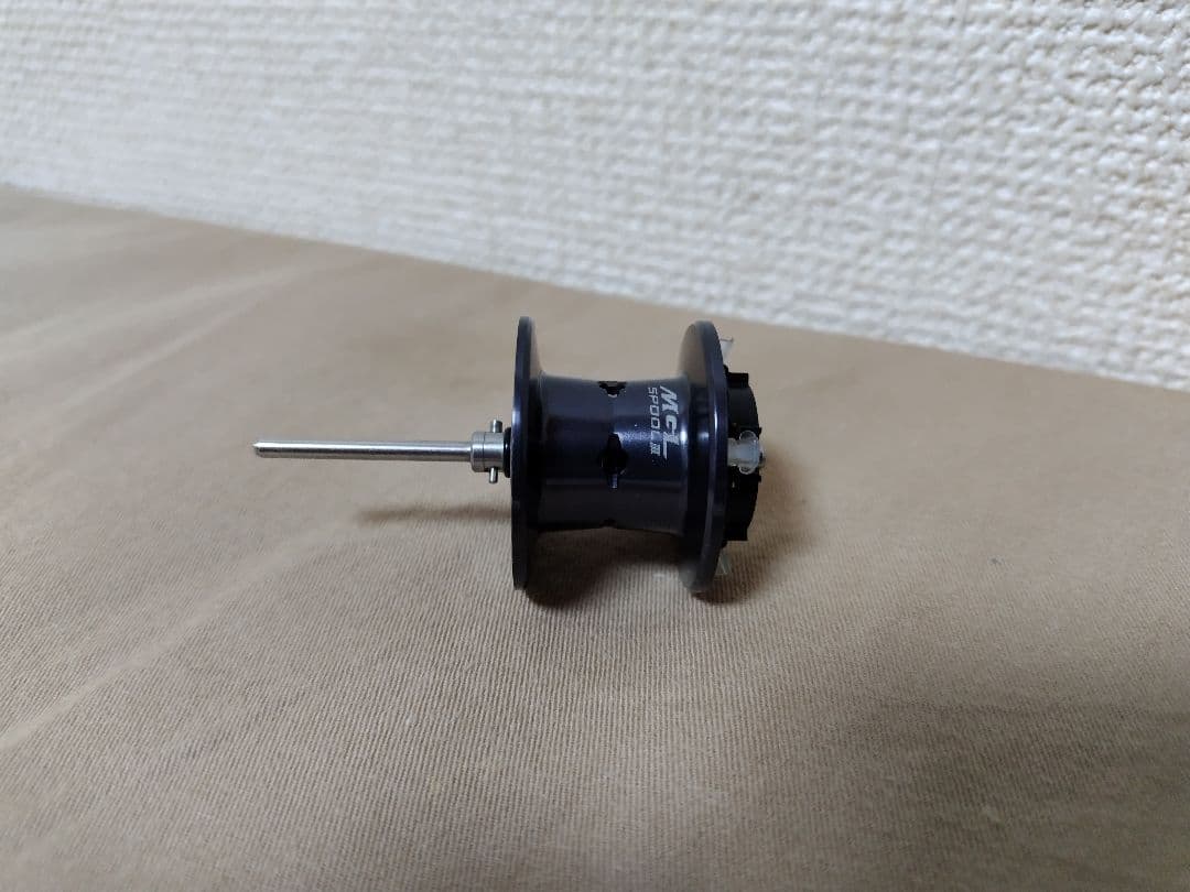 シマノカルカッタコンクエストシャローエディション30HG(100HGスプール付)