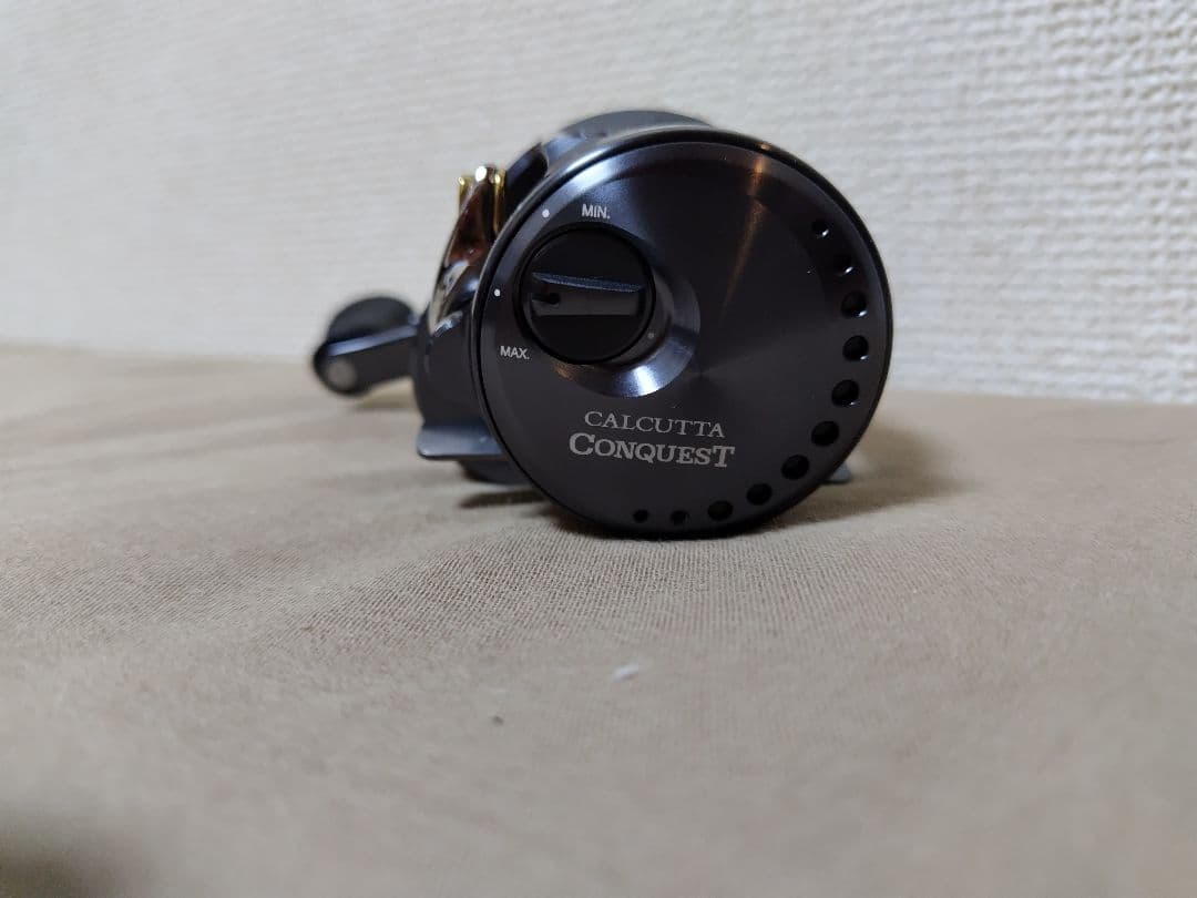 シマノカルカッタコンクエストシャローエディション30HG(100HGスプール付)