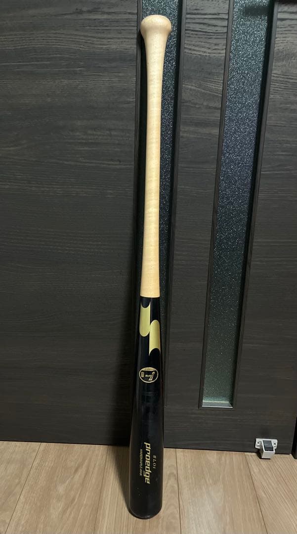 楽天イーグルス　オコエ瑠偉 #4　バット NPBマーク 支給品　実使用