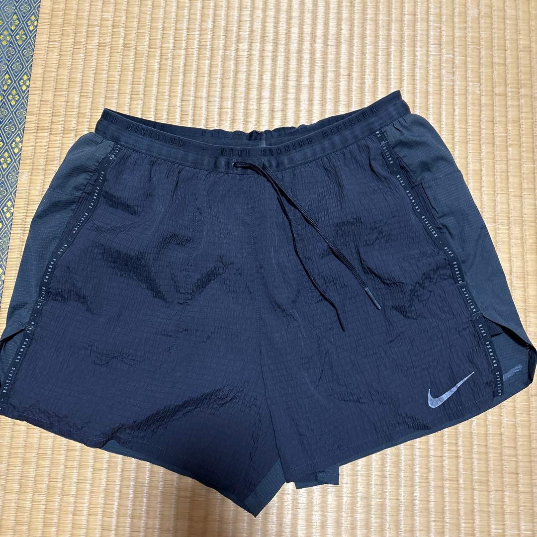 Nike DRI-FIT ランニングウェア　ディヴィジョン　ヴェイパーフライ