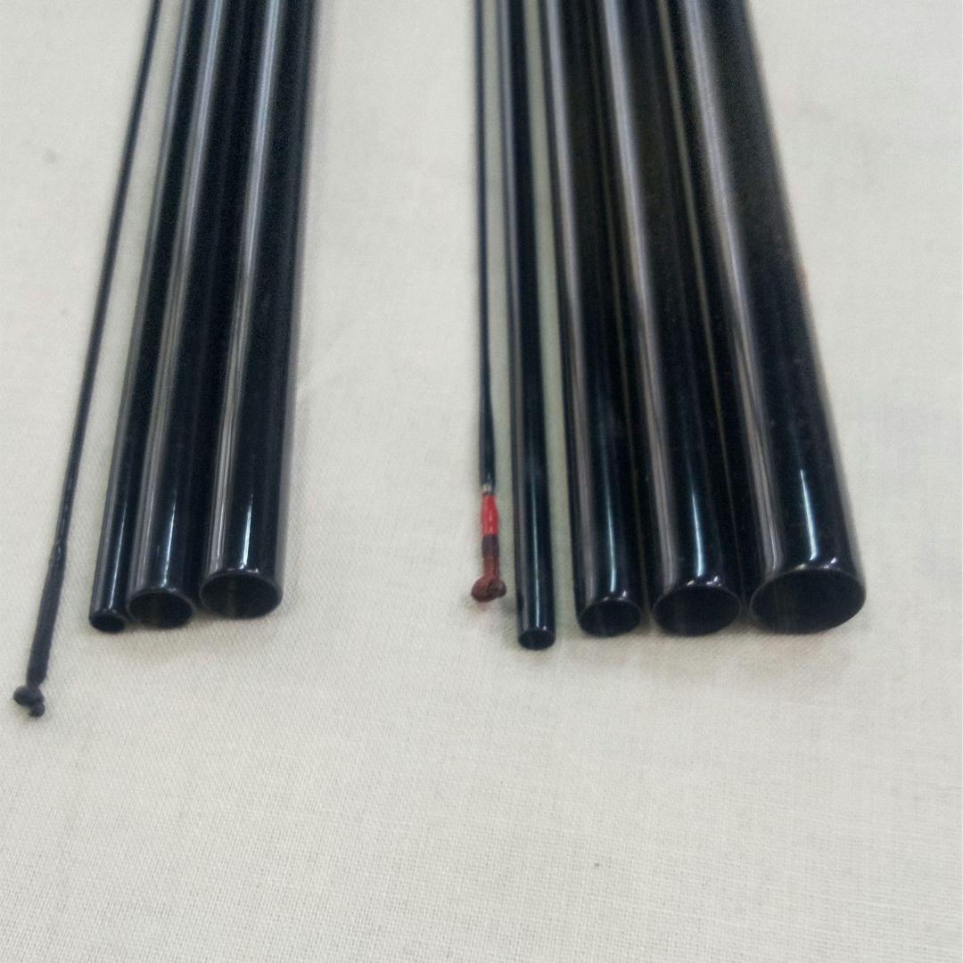カーボンへら竿2本セット　 ダイワ陽舟硬式17&三四郎12竹グリプ