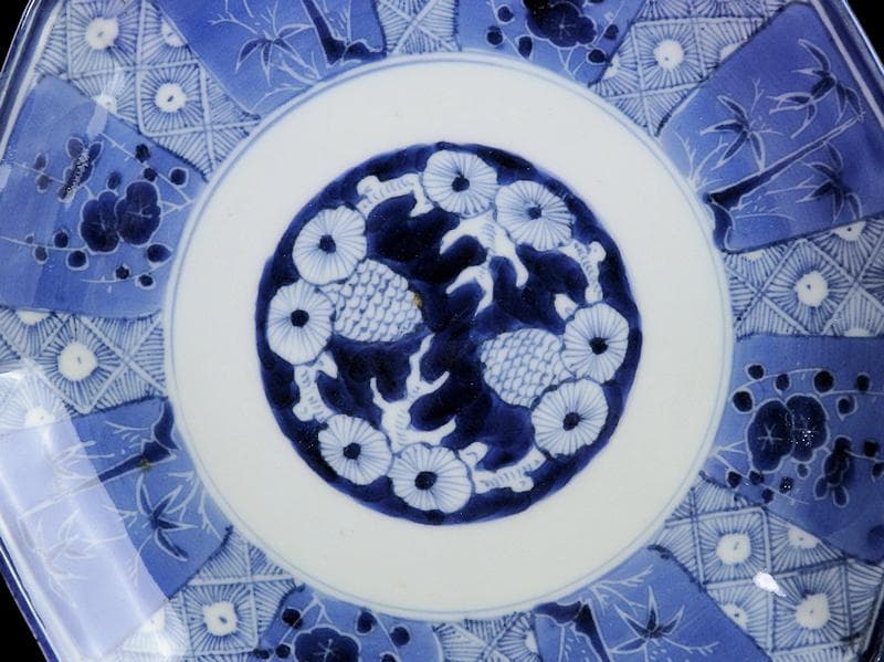 古伊万里　染付　墨弾き　松竹梅の図　八角7寸皿　N1149AS-DCv