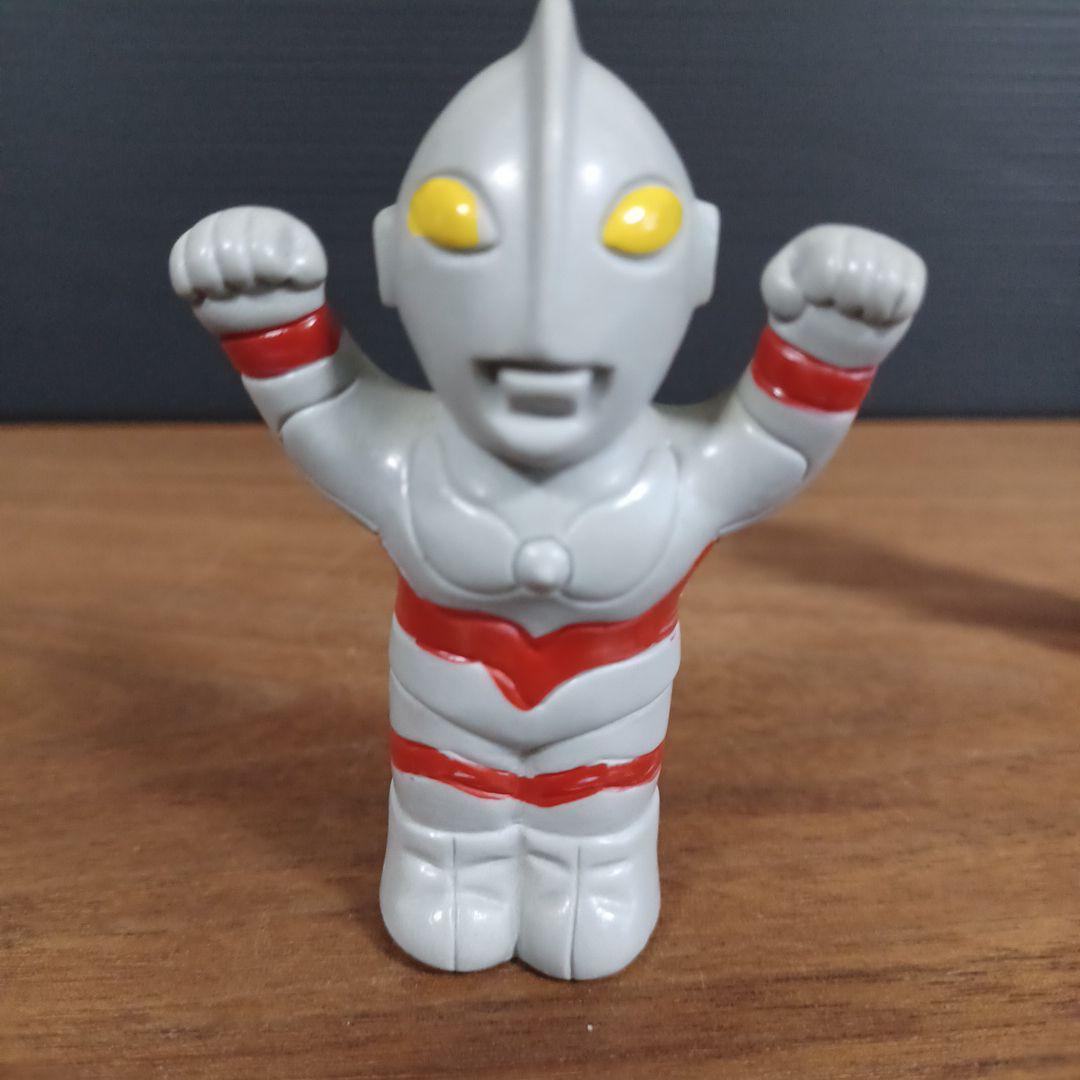 「ウルトラマン」「ウルトラセブン」風ソフビ指人形　2体セット