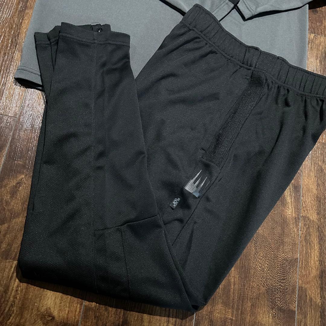 New Balance プラクティス用ジャージセット　ブラックアウトシリーズ
