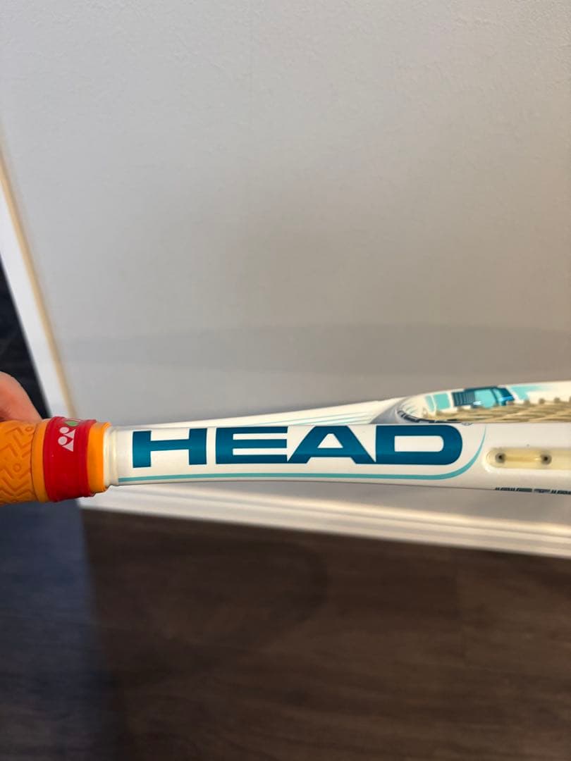 ほぼ新品　テニスラケット　女性用　レディース　HEAD INSTINCT S