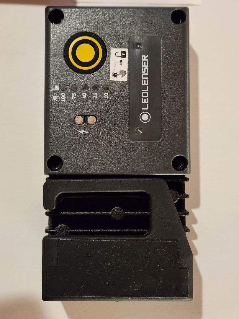 新品　LEDLENSER レッドレンザー 廃盤品 ワークライト iF3R　希少品