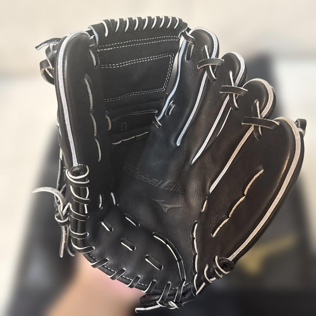 Mizuno Global Elite 軟式グローブ 伊藤大海モデル