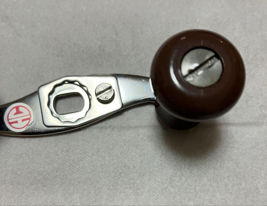 ハネダクラフト　右用パワーハンドル　軸長70mm ソリッドブラウンノブ