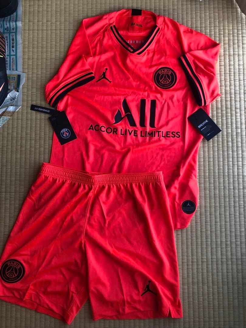 Paris Saint-Germain psg jordan サッカー