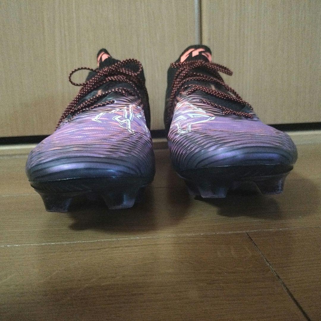 Puma フューチャー8 アルティメットFG 27cm