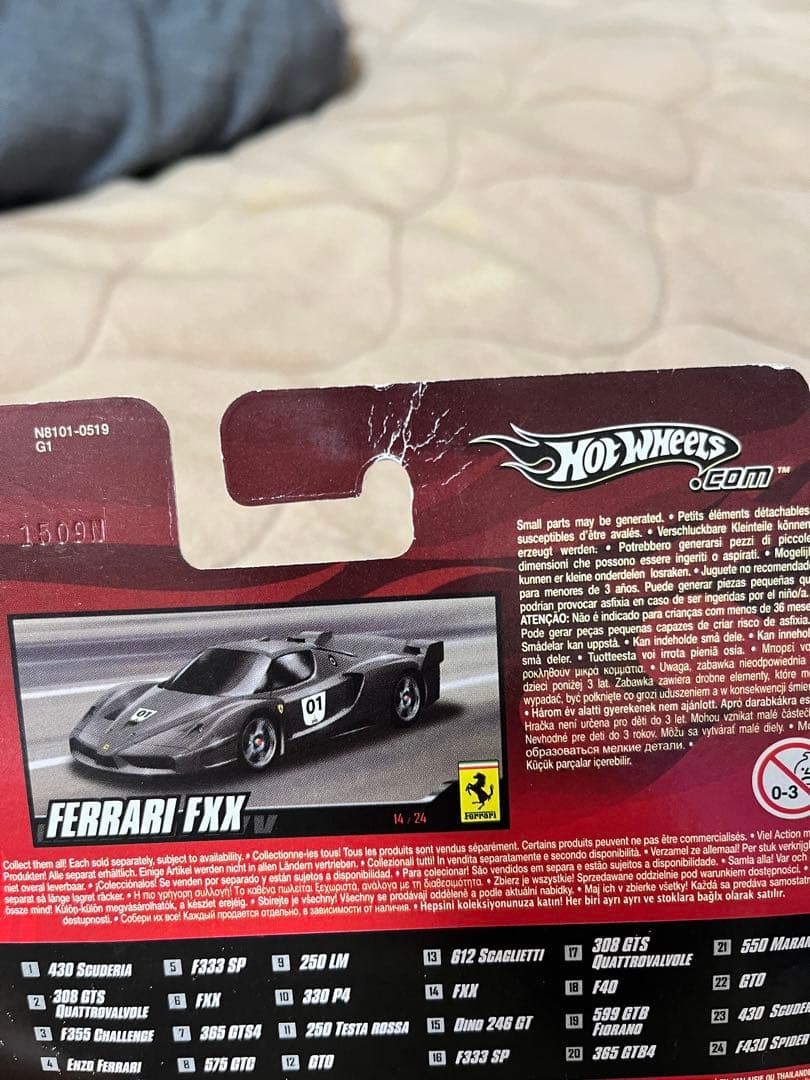 HotWheels フェラーリレーサー　FXX