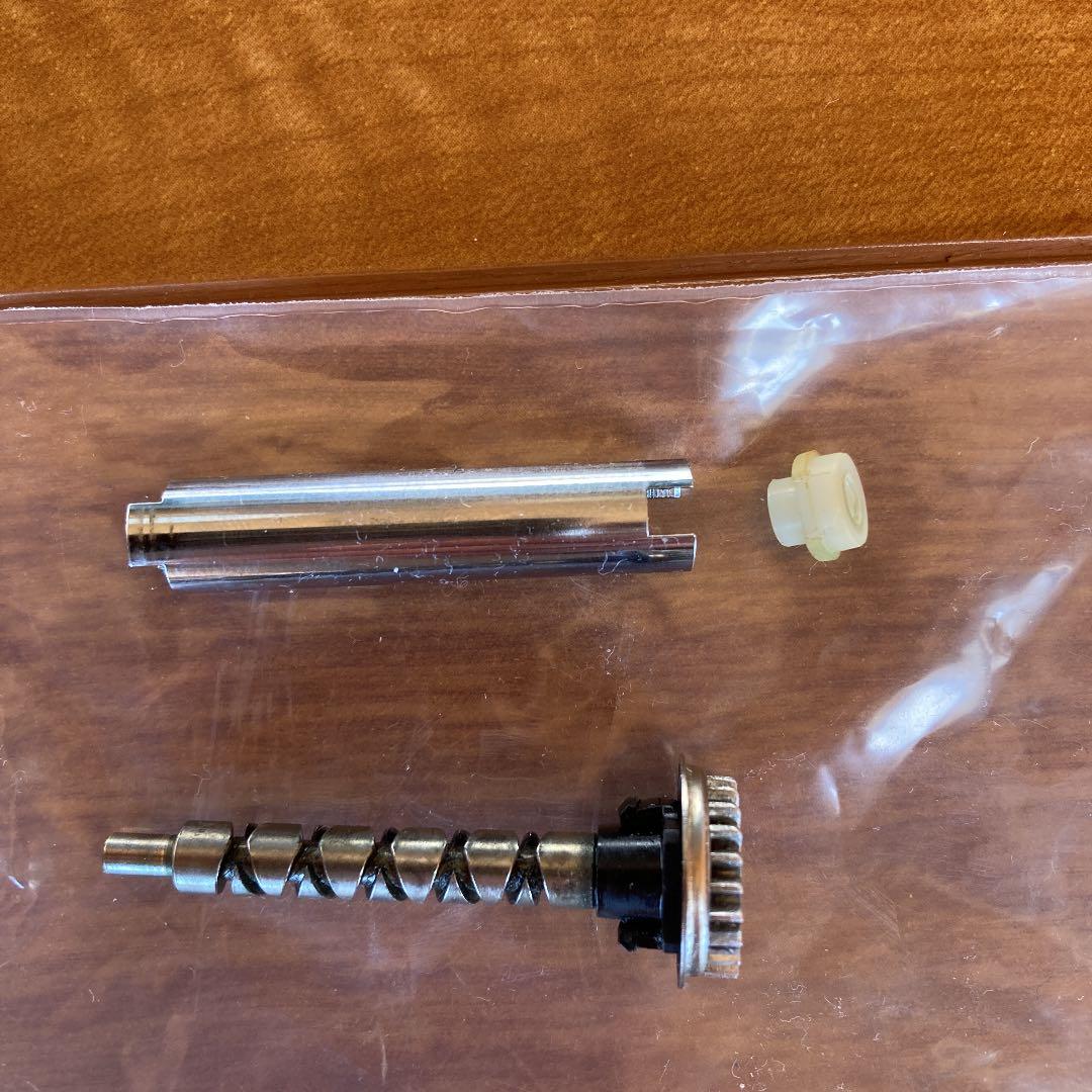 アンバサダー2500c純正パーツ