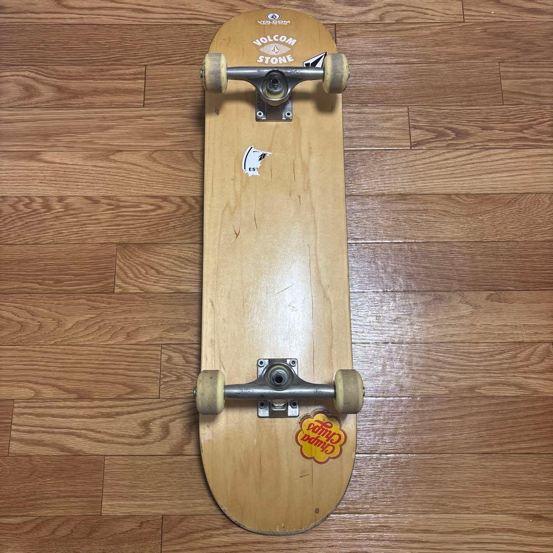 スケボーコンプリートデッキ　全長81cm 8インチ