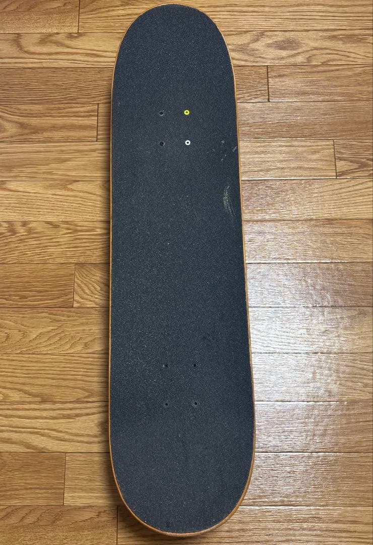 スケボーコンプリートデッキ　全長81cm 8インチ