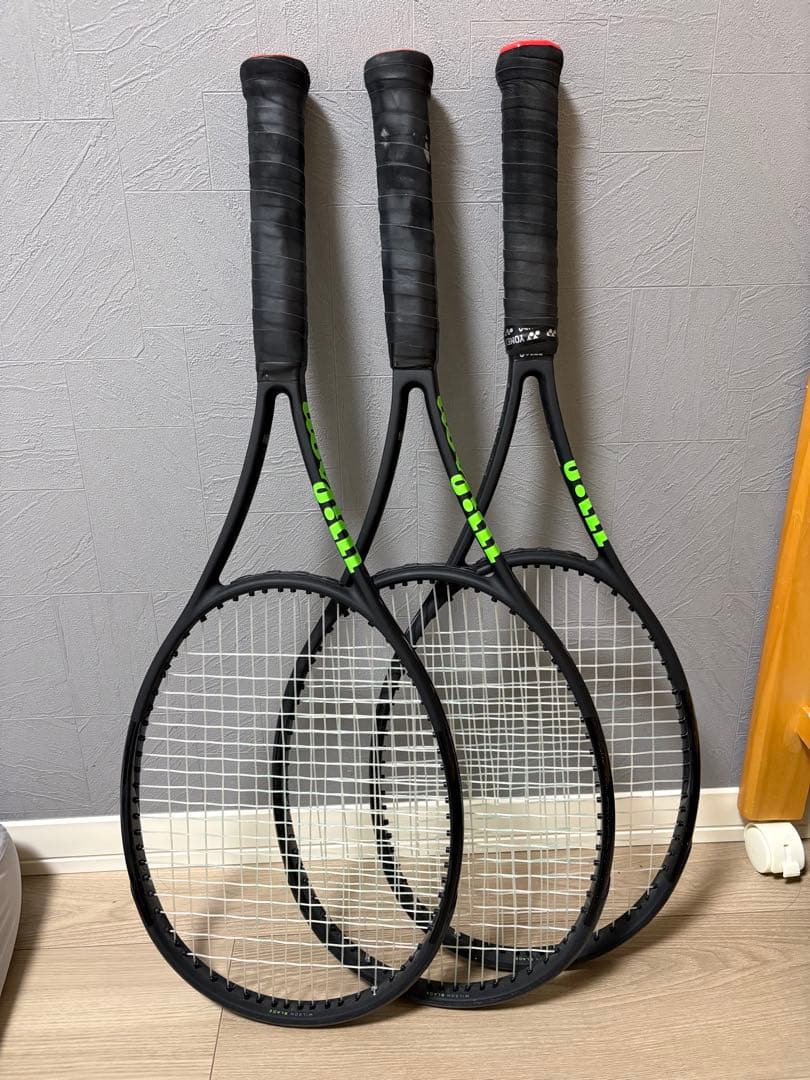 Wilson Blade 98 16x19 Countervaiテニスラケット