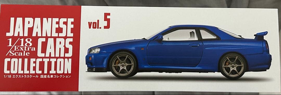 NISSAN SKYLINE GT-R R34 1999 1/18トミカGTR付