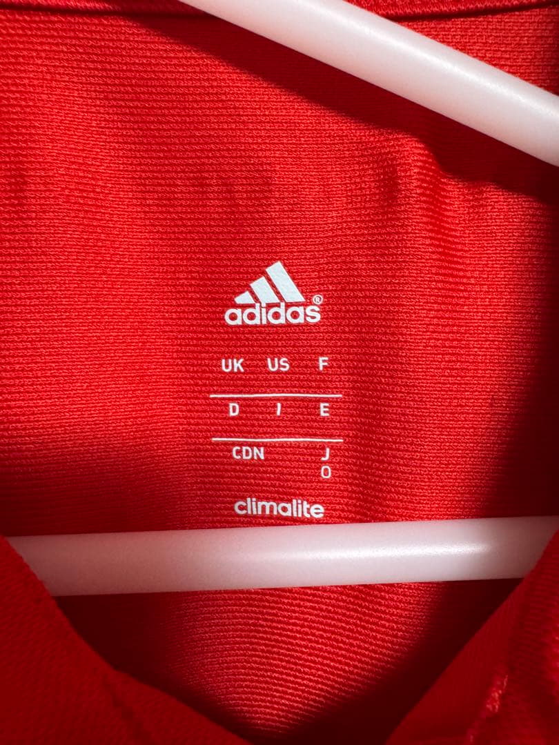 【美品】adidas　アディダス　ドイツ代表　ワッペン　ロゴ刺繍 《Oサイズ》
