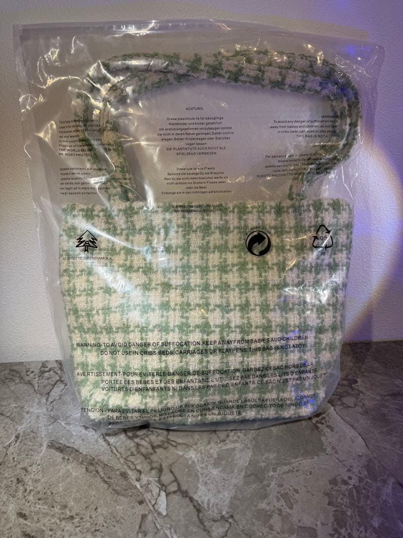 CHANEL VIPノベルティ ツイード ココマーク パール ラインストーン
