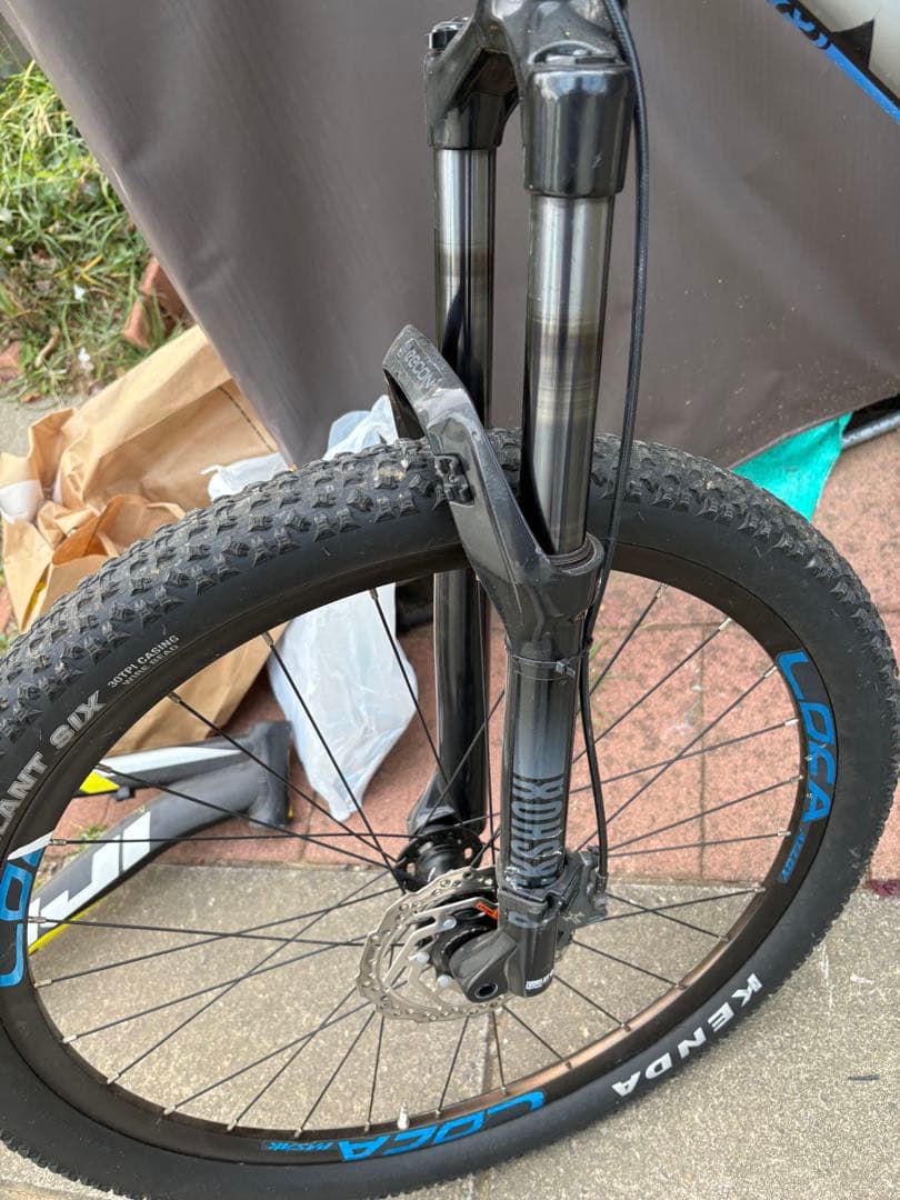 ロックショックス　recon 27.5 ROCKSHOX 140mm