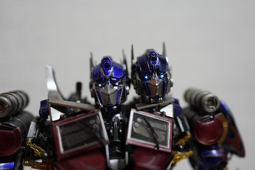 【カスタムパーツ付】Three zero DLX オプティマスプライム リベンジ