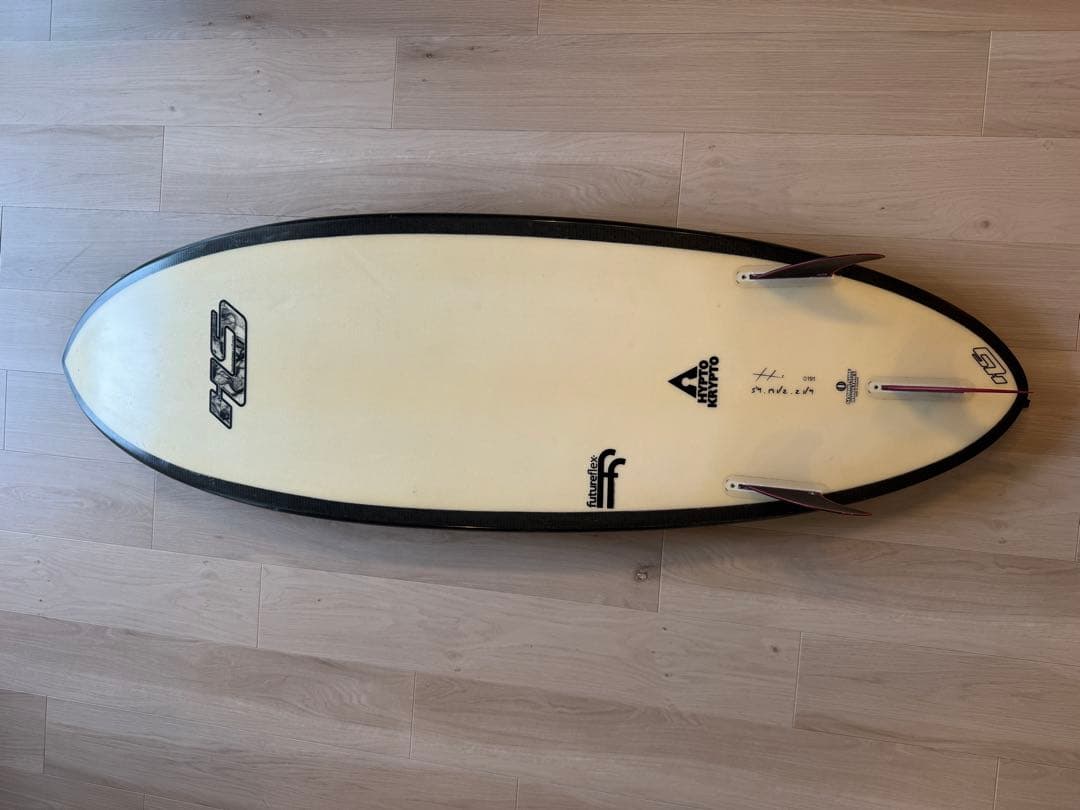 【Hayden Shapes Hypto Krypto 5’4” サーフボード】