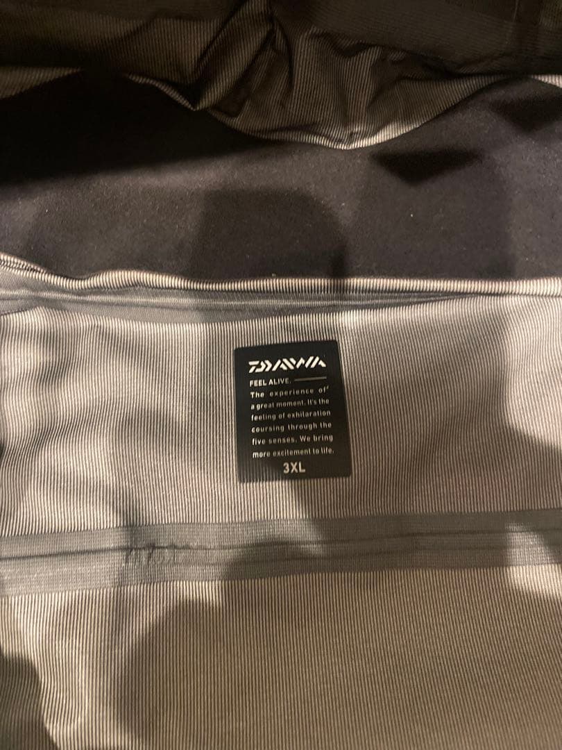 i*o様 新品　Daiwa 迷彩フィッシングジャケット3XL