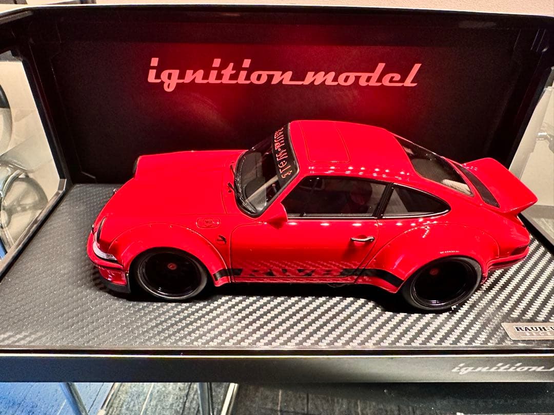 RWB930 Backdate レッド1/18 ignition