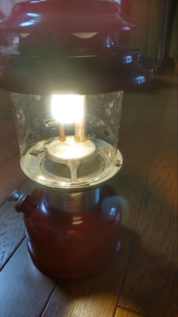 Colman Lantern クラシックオイルランタン 赤 286A703