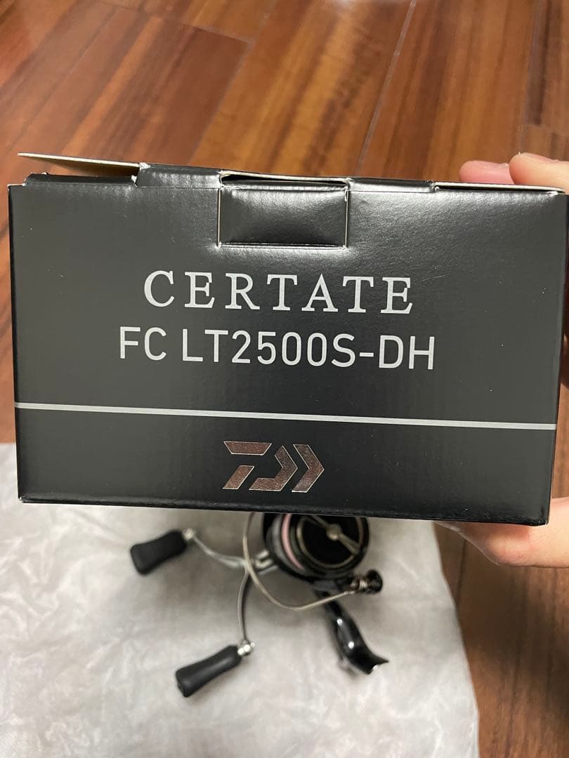 DAIWA 24CERTATE LT 2500S-DH スピニングリール