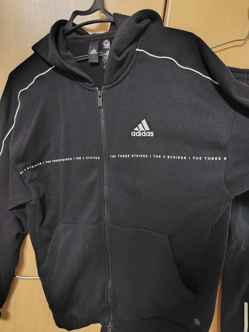 adidas ブラックスウェットジャージ上下セットМサイズ黒スリーストライプス