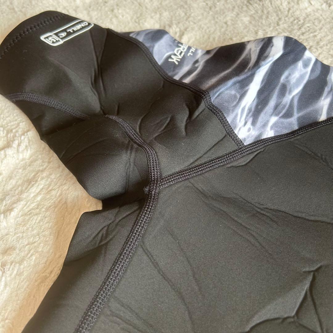 新品　タグ付　未使用　O'Neill オニール　タッパー　半袖ウェット　ブラック