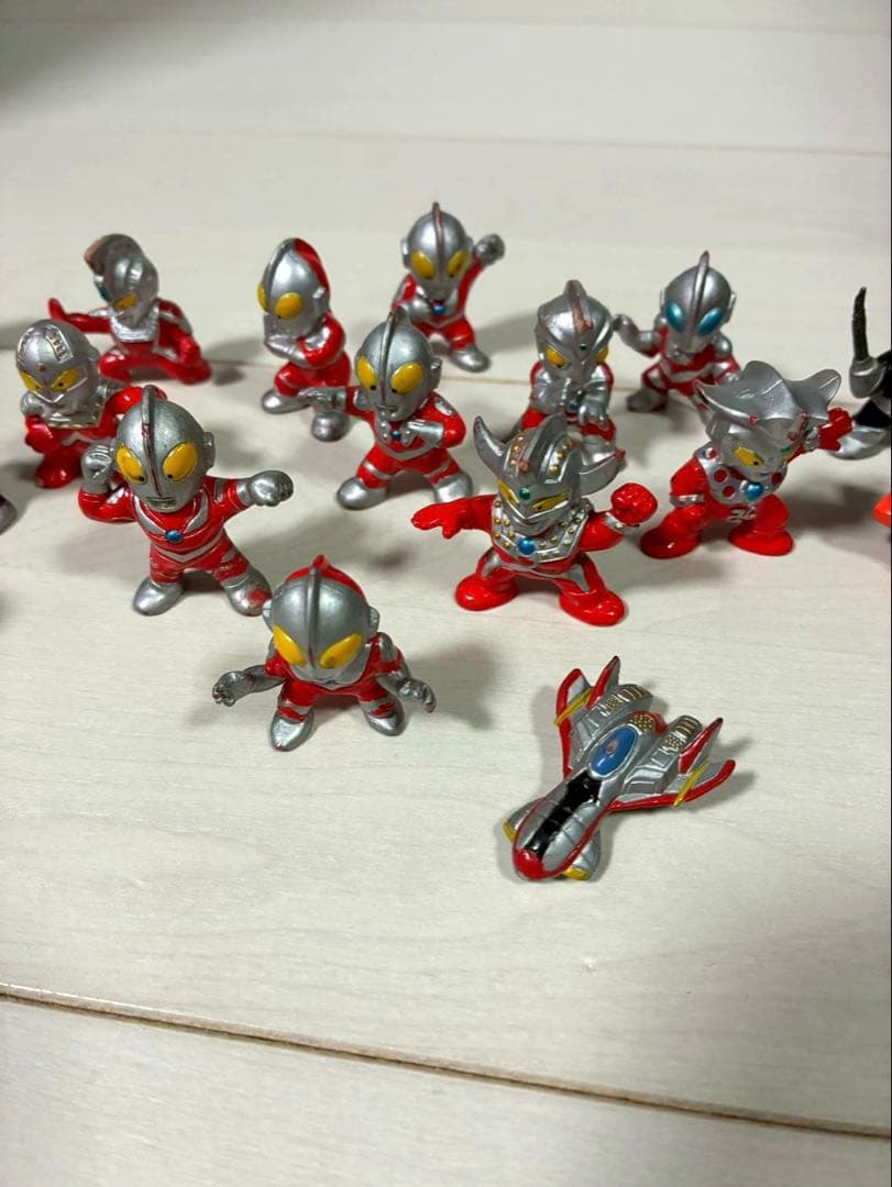 ポケットヒーローシリーズ ウルトラマン　怪獣　フィギュア　37体