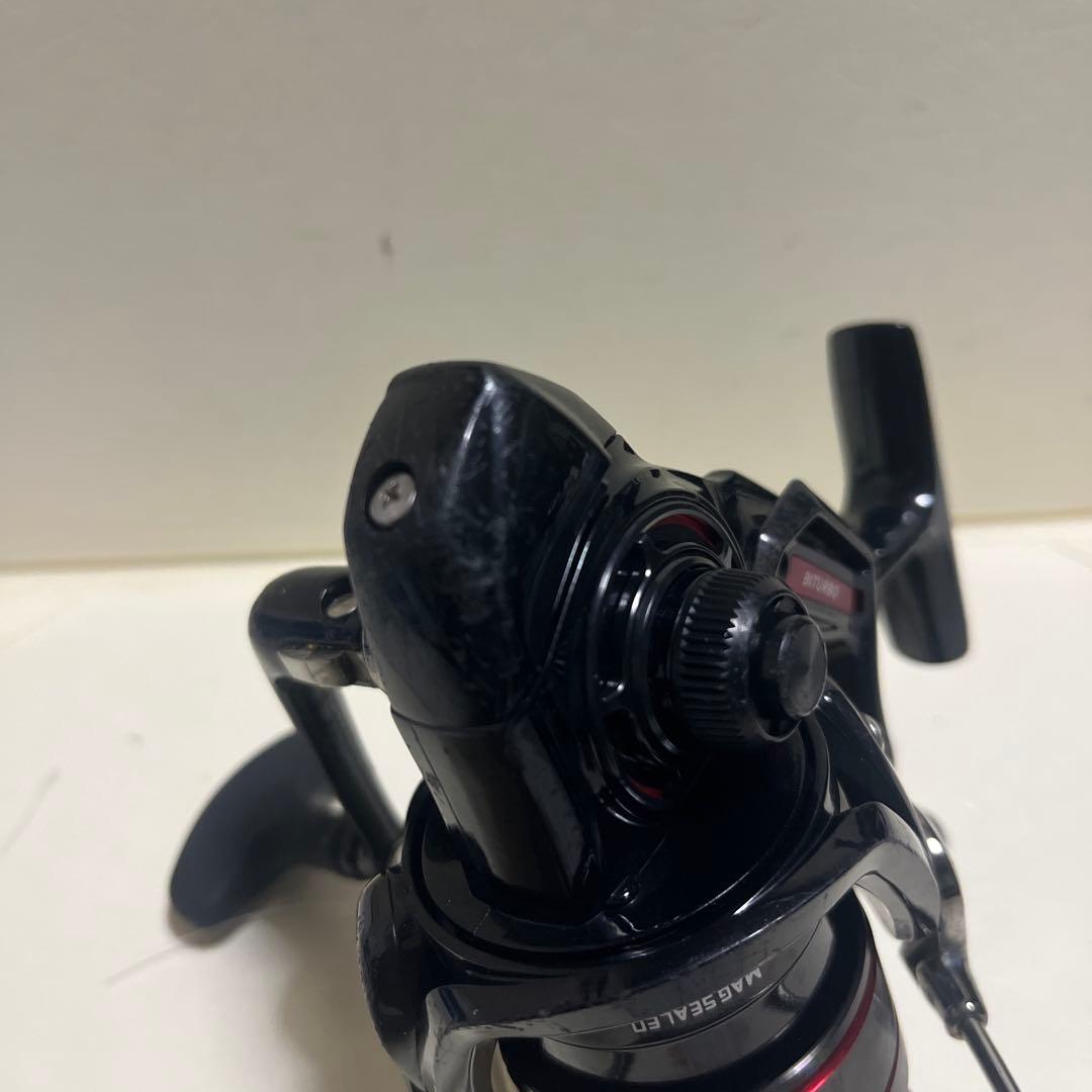 Daiwa CYGNUS 2500H/LBD スピニングリール