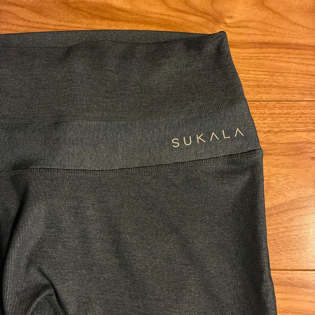 スカーラ　ブラトップ　ヨガパンツ　上下Mサイズ