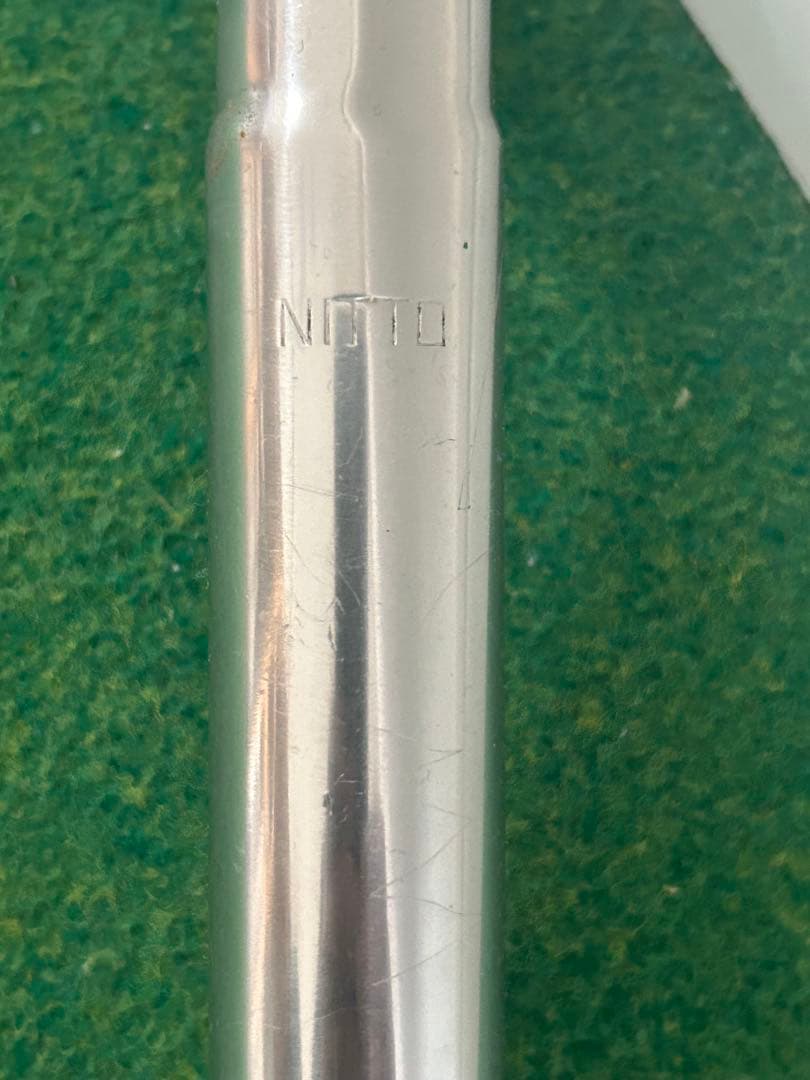M6 NITTO SP72 シートポスト フォージドアルミニウム
