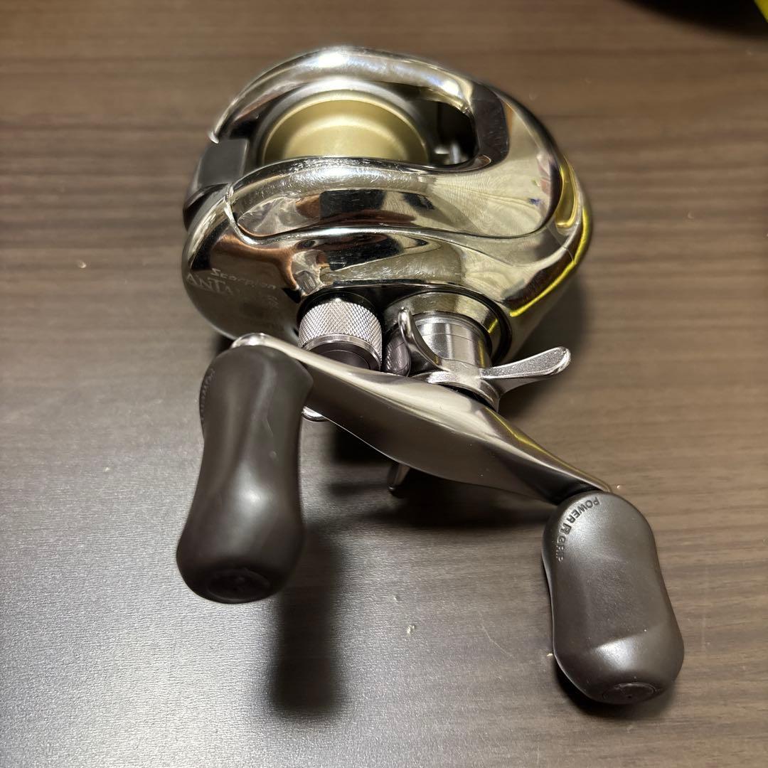 シマノ スコーピオンアンタレス右ハンドル 中古品　RH220