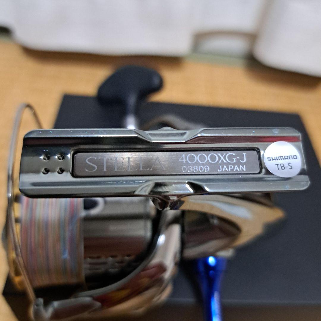 SHIMANO 4000XG リール　美品