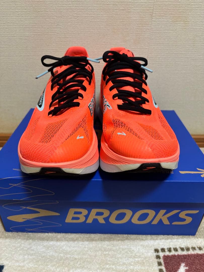 BROOKS／HYPERION MAX 3 （27㎝）