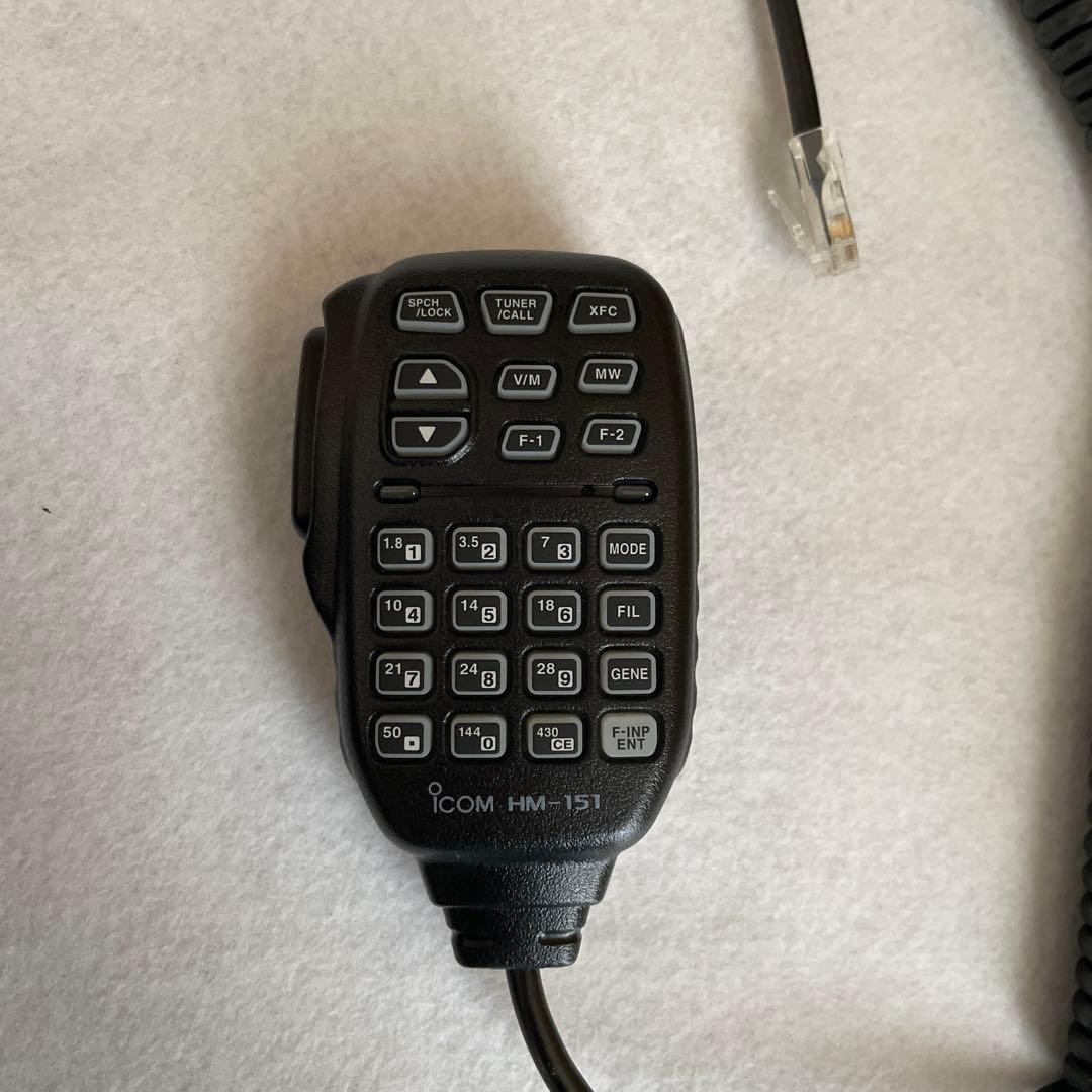 ICOM IC-7000M HF/VHF/UHF ALL MODE トランシーバ