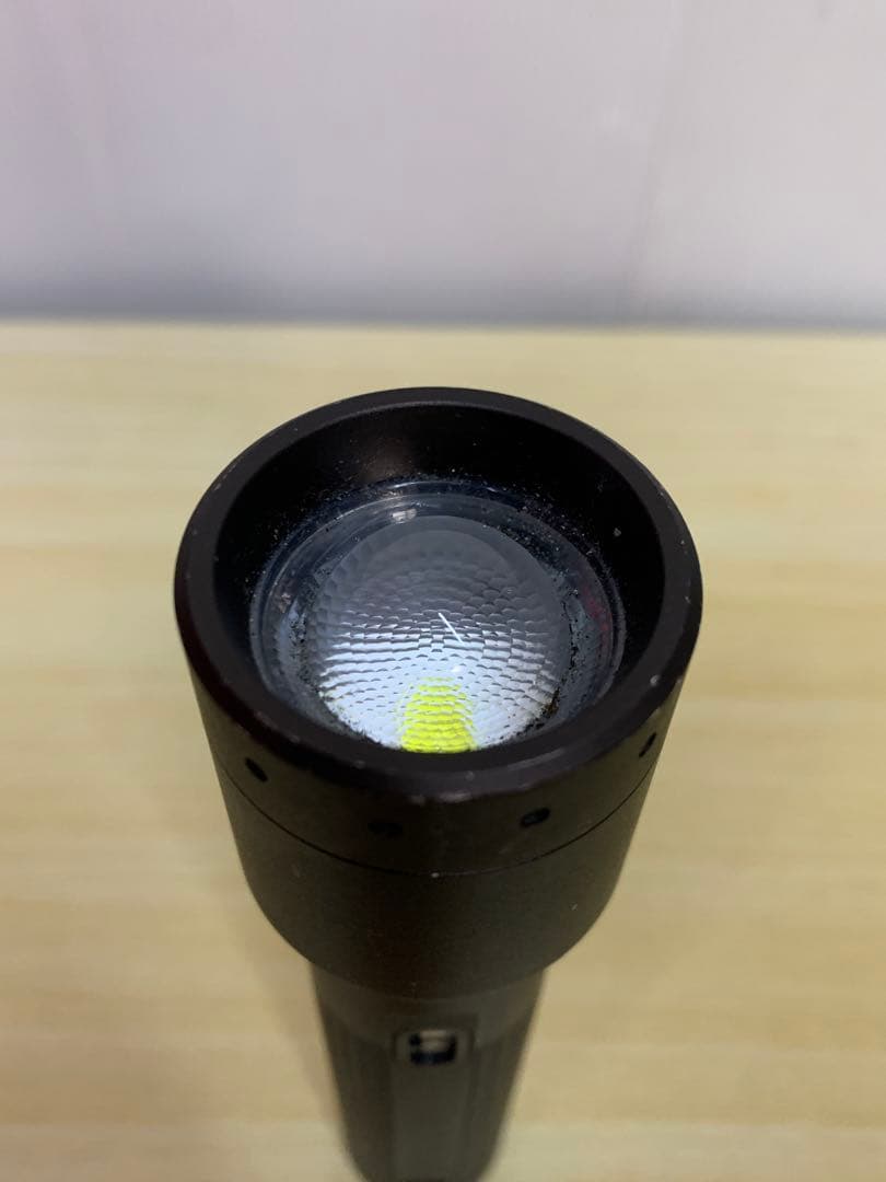 レッドレンザー LEDLEnser P7R Core MM70319-11