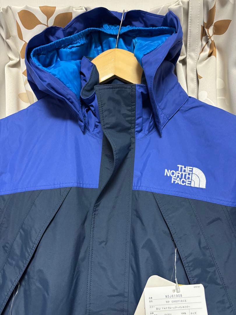 ✨新品✨ THE NORTH FACE キッズス　 キーウェア　125-135