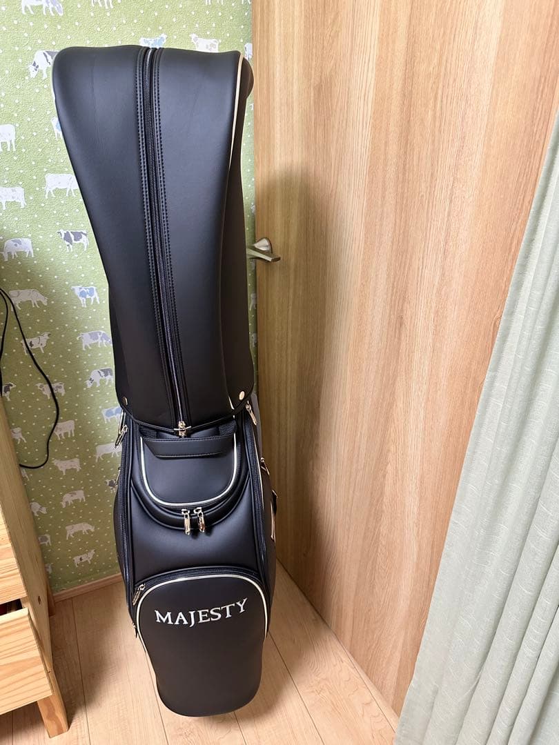 新品　MAJESTY ブラック キャディバッグ