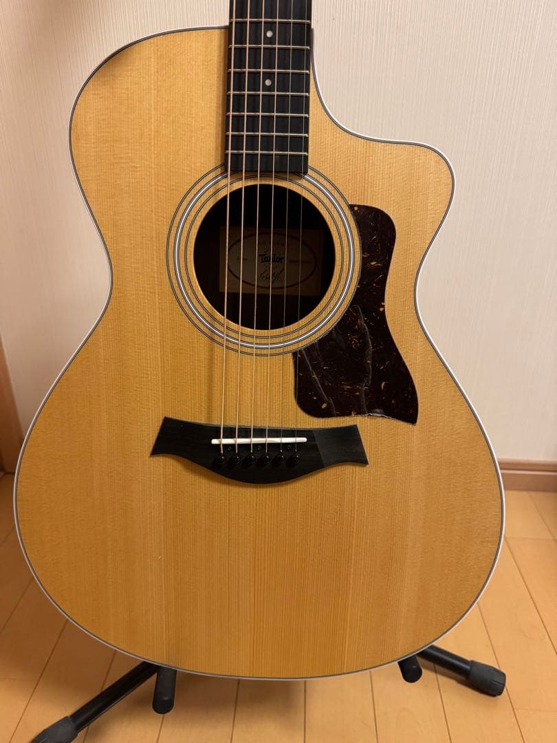 Taylor 212ce アコースティックギター