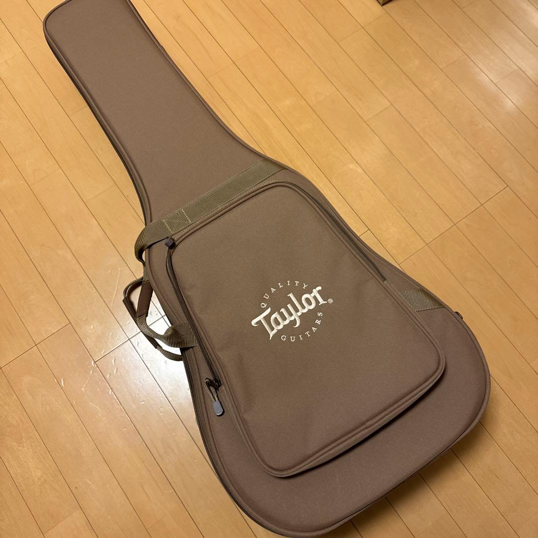 Taylor 212ce アコースティックギター