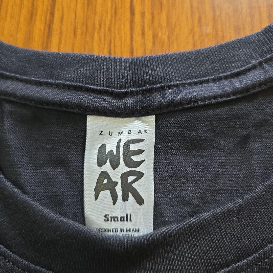 SALE中！【ZUMBA】シャツ正規品 Sサイズ 新品