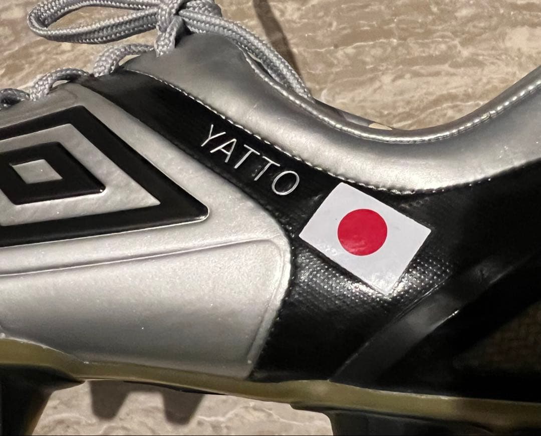 遠藤保仁 着用モデル 2010W杯 限定7足 アンブロ 27cm