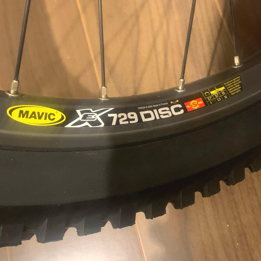 26inch MTBフロントホイール 20x110mmアクスル