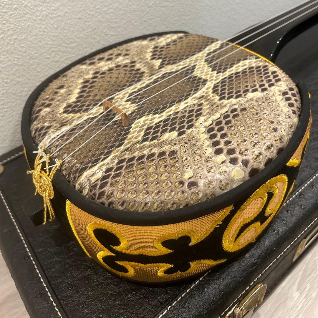 【美品】沖縄 三線 本蛇革 強化張り ハードケース 爪