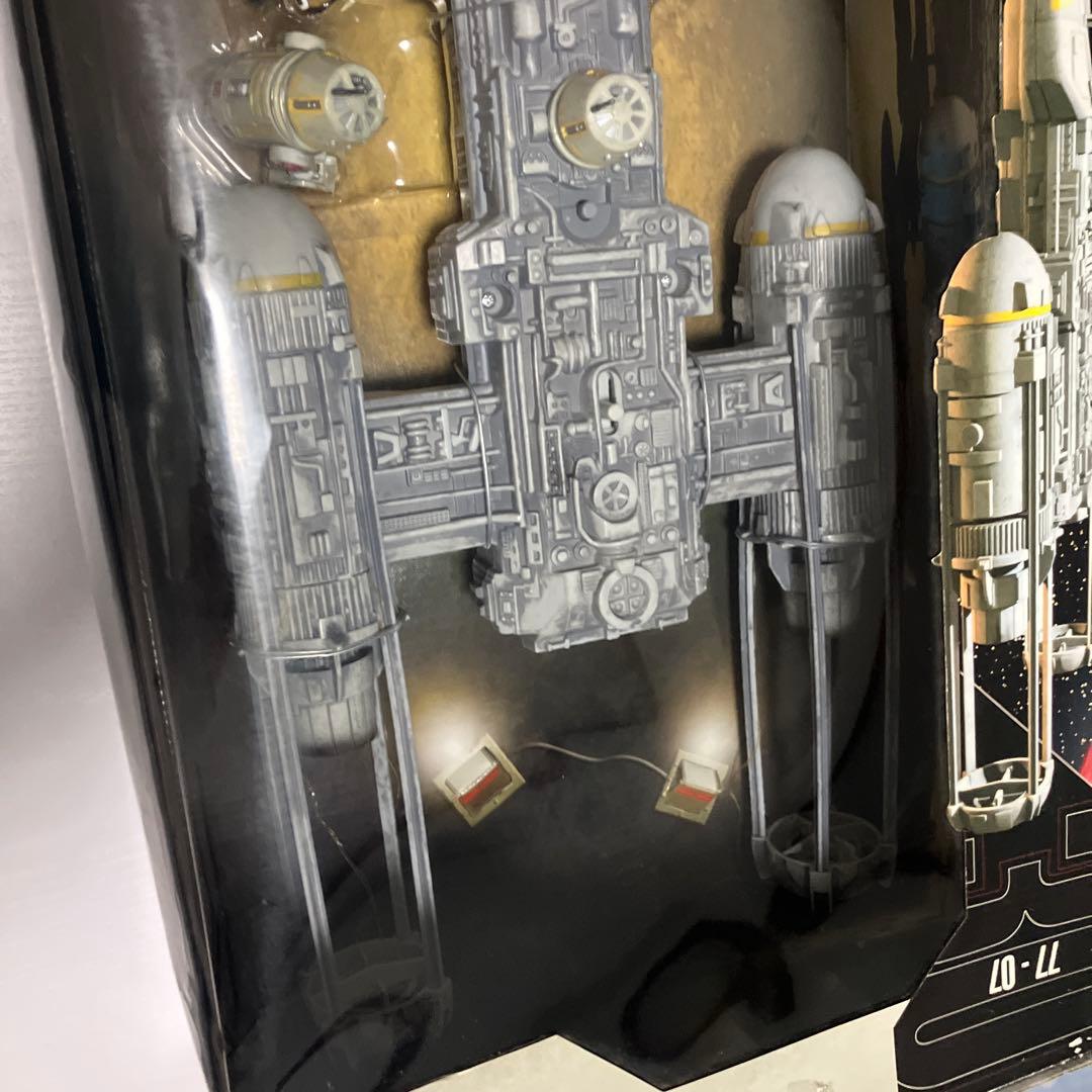 スターウォーズ Y-WING FIGHTER